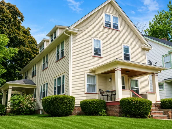 1755 Cumberland Rd, Cleveland Heights, OH 44118
