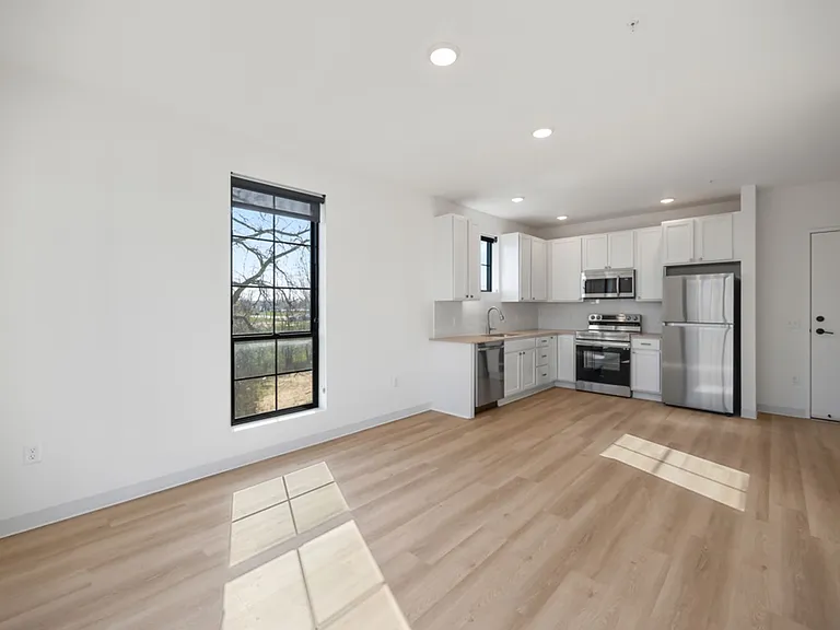West Light Apartments - Brand New — Photo 152