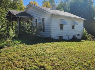 3751 Kansas Ave, Omaha, NE 68111