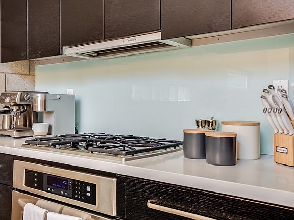 4th image of 3450 Cahuenga Blvd W APT 101