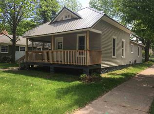 318 W Green Bay St, Shawano, WI 54166