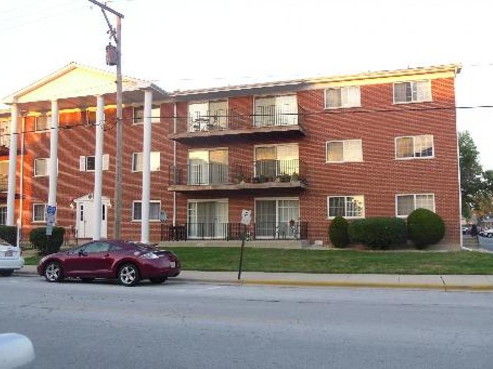 1st image of 9401 S Melvina Ave #B6