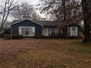 1348 N Crestwood Dr, Fayetteville, AR 72701