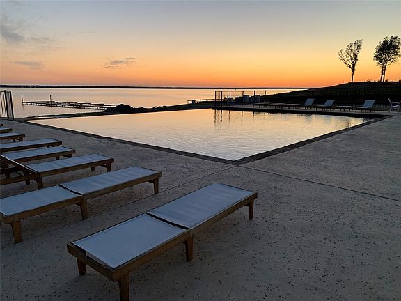 2nd image of 665 Calmwater Ct