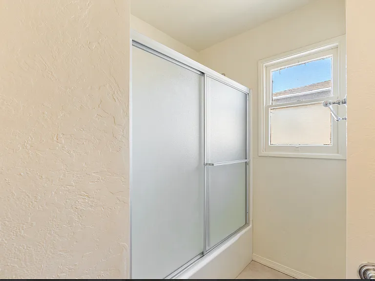 5625 Gables St — Photo 25