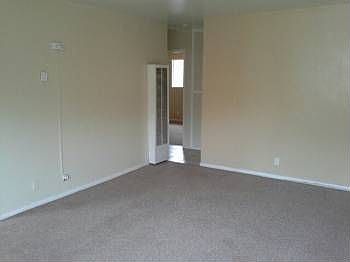 3rd image of 6039 Shull St