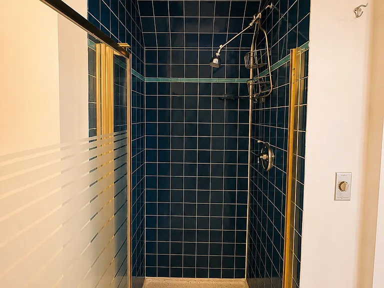 3108 N Saint Louis Ave #2 — Photo 19