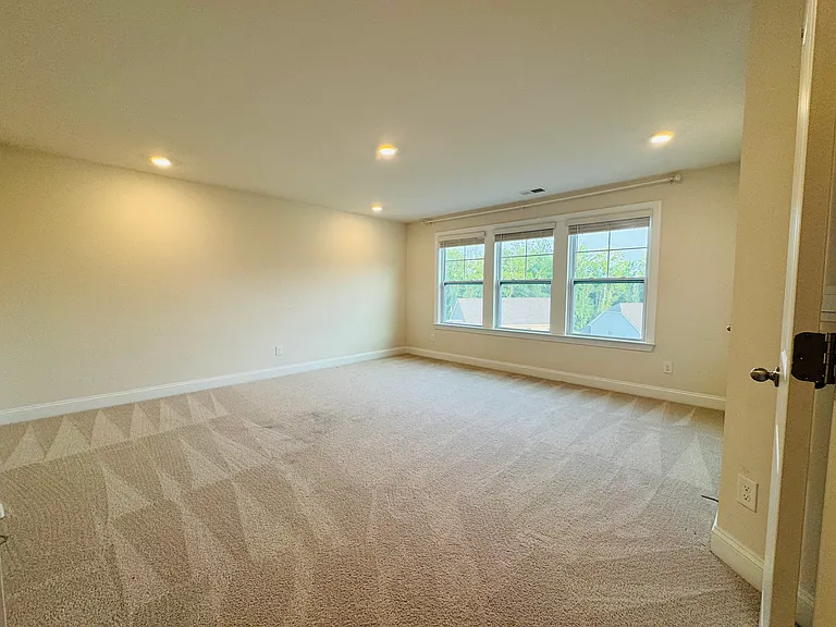 4959 Tacoma Dr — Photo 42