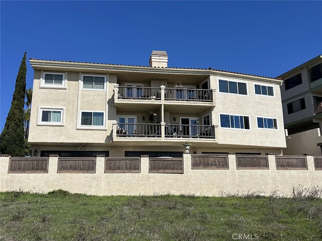 2 bed, 1283 sqft, $5,600 — Photo 3