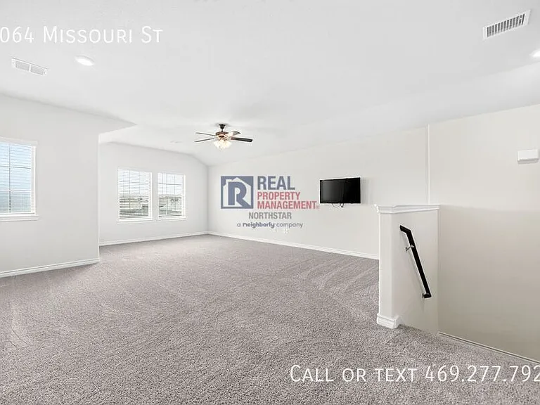 2064 Missouri St — Photo 28