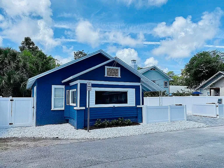 214 Alma Ct — Photo 35