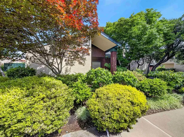 202 Baywood Rd, Alameda, CA 94502