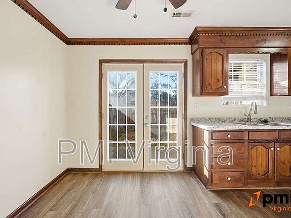 5th image of 705 Mill Landing Rd