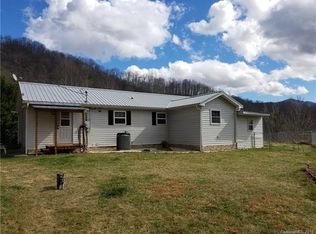 285 Gibson Branch Rd, Clyde, NC 28721