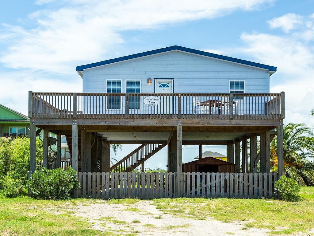 889 Buell, Crystal Beach, TX 77650 | Zillow