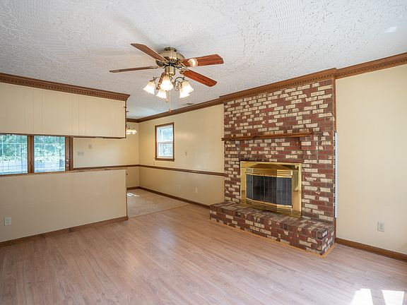 Great Room into Dining Area