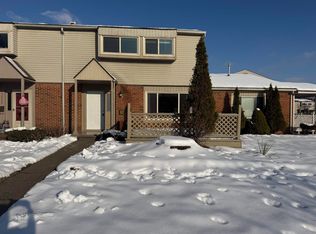 12264 Woodside Dr, Grand Blanc, MI 48439