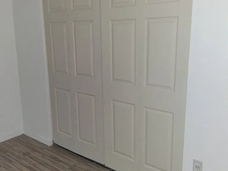1205 Pleasant Oaks Ct #1205 — Photo 20