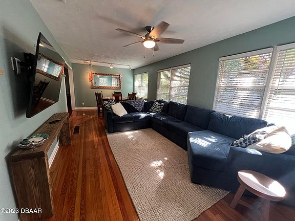 3rd image of 319 Braddock Ave