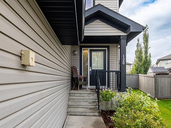 4th image of 120 Cranston Pl