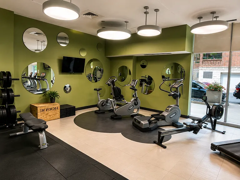 123 S Green St #802B — Photo 8