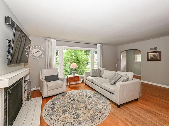5th image of 3024 N 85th STREET
