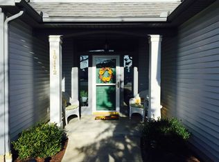 10112 Lake Tahoe Ct, Fort Wayne, IN 46804