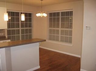 1004 N Riverside Dr STE 4, Fort Worth, TX 76111