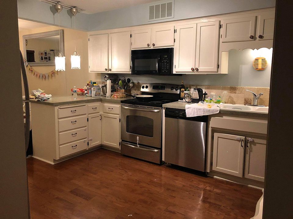 1st image of 4182 Knob Cir #110