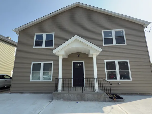 120 Linden Ave, Hempstead, NY 11550