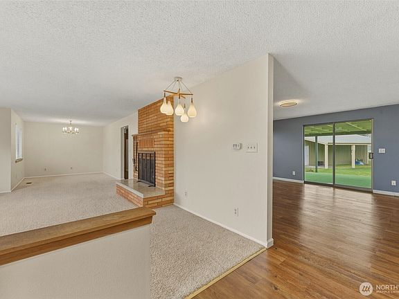 5th image of 305 NE A Street