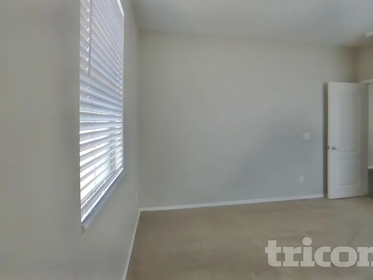 4930 E Del Rio Dr — Photo 11