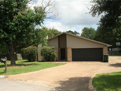 3602 Cedar Oak Cir, Bryan, TX, 77802
