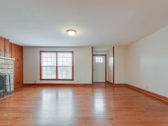 4th image of 8540 Central Park