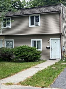 11 Howard Street, Poughkeepsie, NY, 12601