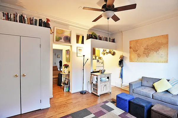 Rented by Balass Ralph, LREB | media 9