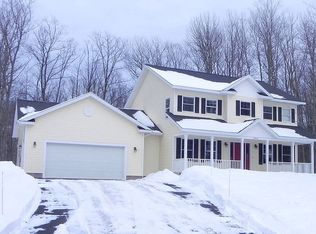 2855 Northcrest Dr, Marquette, MI 49855