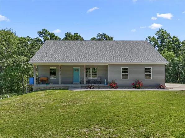 21234 Schwerdt Hill Rd, Warrenton, MO 63383