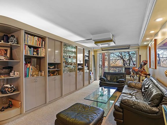 2nd image of 2575 Palisade Ave APT 1L
