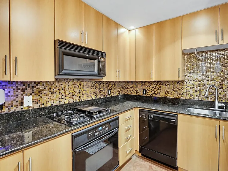 1225 Island Ave #111 — Photo 10