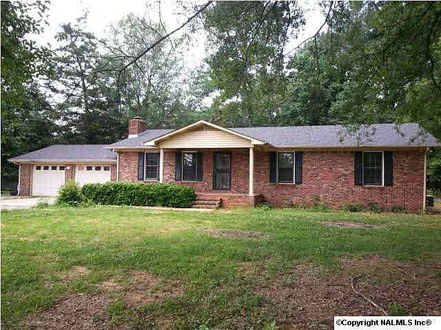 2nd image of 429 Gillespie Rd