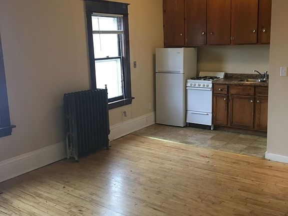 4th image of 1552 Edmund Ave #4013149