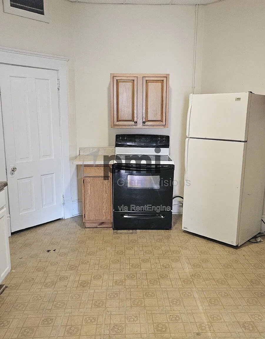 Studio, 1.0 bath, $765 — Photo 4