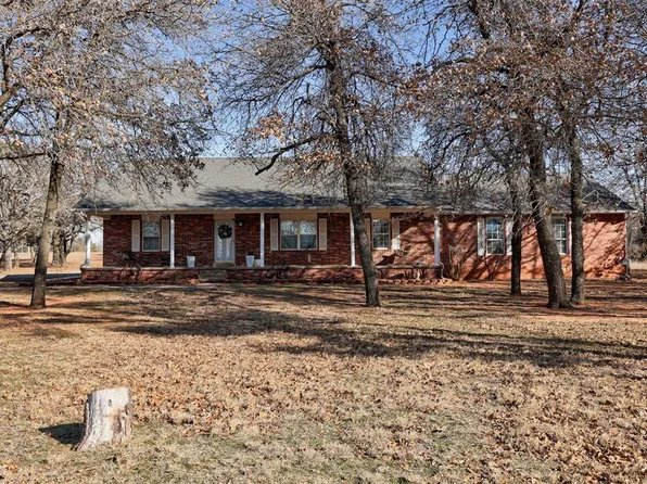21894 Pennsylvania Ave, Blanchard, OK 73010