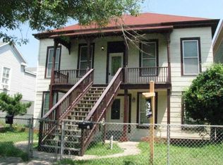 3216 Avenue P 1/2 APT 1, Galveston, TX 77550