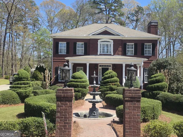 306 Calumet Ln, Monroe, GA 30655