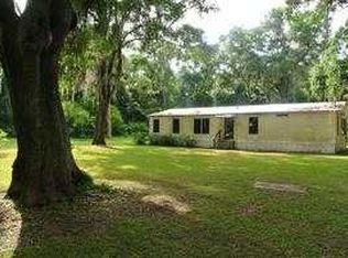3235 NE 160th St, Citra, FL 32113