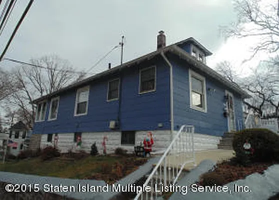 Sold by Volpe Realty | media 4
