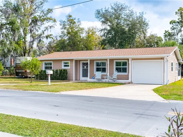 305 NE 1st Ave, Crystal River, FL 34429