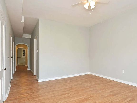 2nd image of 1838 S Racine Ave #B